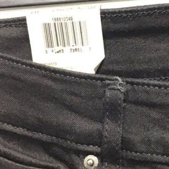 Levi's 711 Skinny Jeans in Black - Size 12 - NWT - Picture 8 of 8